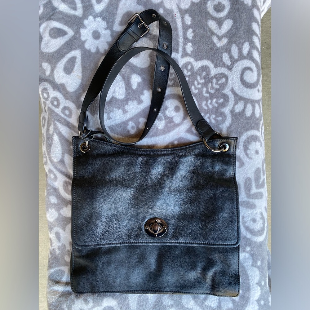 Black purse